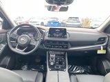 Used 2023 Nissan Rogue SV w/ SV Premium B Package image 5