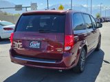 Used 2017 Dodge Grand Caravan SXT image 3