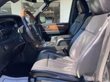 Used 2015 Lincoln Navigator 4WD image 4
