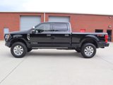 Used 2018 Ford F250 Platinum w/ Platinum Ultimate Package image 2