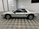 Used 1987 Pontiac Fiero image 2