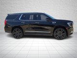 Used 2021 GMC Yukon Denali w/ Denali Premium Package image 5