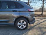 Used 2017 Ford Edge SE image 5