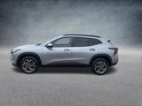 Used 2024 Chevrolet Trax LT image 4