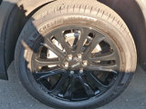 Used 2023 GMC Acadia SLE w/ Driver Convenience Package image 5