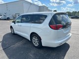 Used 2022 Chrysler Voyager LX image 3