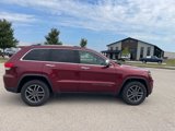Used 2019 Jeep Grand Cherokee Limited w/ Luxury Group II image 3