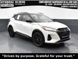 Used 2022 Nissan Kicks SR image 3