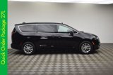 New 2026 Chrysler Pacifica Select image 3