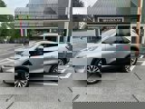 Used 2022 Ford Escape Titanium image 2
