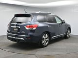 Used 2015 Nissan Pathfinder Platinum w/ Family Entertainment Package image 5