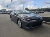 Used 2020 Toyota Camry LE image 2