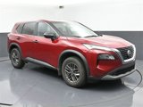 Used 2023 Nissan Rogue S image 2