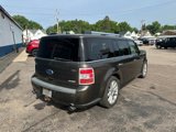 Used 2011 Ford Flex SEL w/ Rapid Spec Order Code image 4