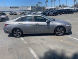 Used 2024 Hyundai Elantra SEL w/ Convenience Package image 3