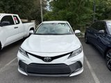 Used 2022 Toyota Camry LE image 2