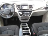 Used 2023 Chrysler Voyager LX image 4
