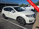 Used 2019 Nissan Rogue SL w/ Premium Package image 2