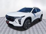 New 2025 Chevrolet Trax RS image 3