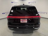 Used 2024 Lincoln Nautilus Reserve w/ Equipment Group 202A image 5