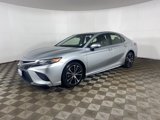 Used 2018 Toyota Camry SE image 5