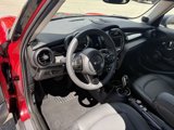 Used 2021 MINI Cooper 4-Door Hardtop w/ Premium Package image 4