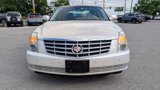 Used 2008 Cadillac DTS image 2