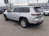 Used 2023 Jeep Grand Cherokee L Laredo image 3