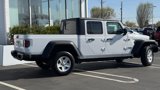 Used 2023 Jeep Gladiator Sport image 5