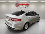 Used 2016 Ford Fusion SE image 4