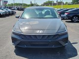 New 2025 Hyundai Elantra SE image 2