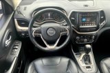 Used 2017 Jeep Cherokee Limited image 5
