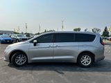 Used 2017 Chrysler Pacifica Touring image 6