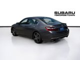 Used 2016 Honda Accord Touring image 5