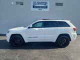 Used 2019 Jeep Grand Cherokee Altitude image 2