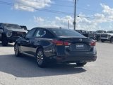 Used 2024 Nissan Altima 2.5 SV image 5