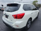Used 2020 Nissan Pathfinder SL image 3