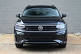 Used 2022 Volkswagen Tiguan SE R-Line image 2