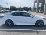 Used 2024 Toyota Camry SE image 2