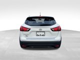 Used 2018 Nissan Rogue Sport S image 4