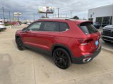 New 2024 Volkswagen Taos SE image 6