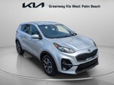 Used 2020 Kia Sportage LX image 2