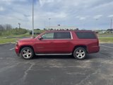 Used 2015 Chevrolet Suburban LT image 6