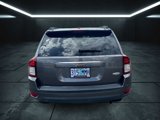 Used 2017 Jeep Compass Latitude image 4