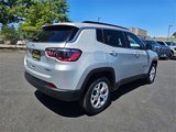 Used 2024 Jeep Compass Latitude image 3