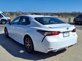 Used 2023 Toyota Camry SE image 5