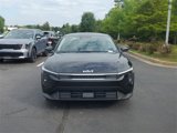 New 2025 Kia K4 LXS image 2