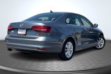 Used 2016 Volkswagen Jetta SE image 2