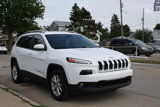 Used 2016 Jeep Cherokee Latitude w/ Cold Weather Group image 4