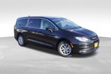 Certified 2022 Chrysler Voyager LX image 2
